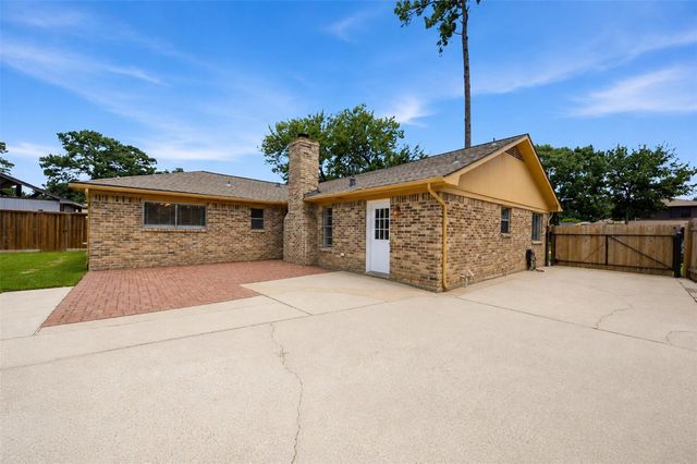 24015 Spring Mill Lane, Spring, TX 77373