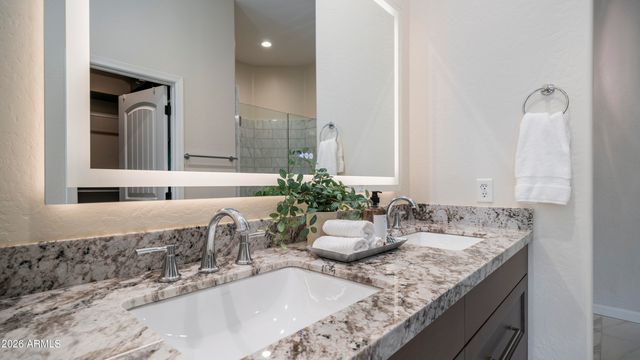 6202 E MCKELLIPS Road 287, Mesa, AZ 85215