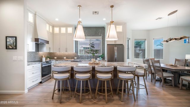 6202 E MCKELLIPS Road 287, Mesa, AZ 85215