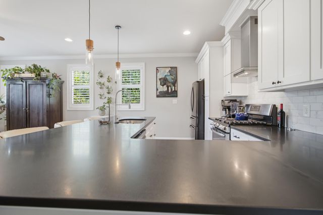 5138 Hyde Park Village Lane, North Charleston, SC 29405