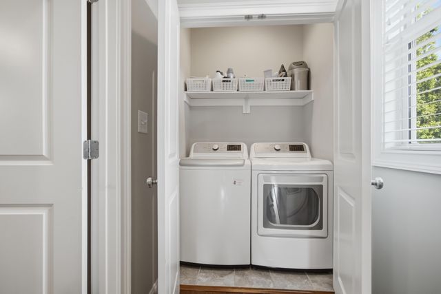 5138 Hyde Park Village Lane, North Charleston, SC 29405