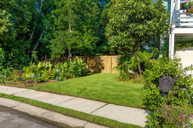 5138 Hyde Park Village Lane, North Charleston, SC 29405