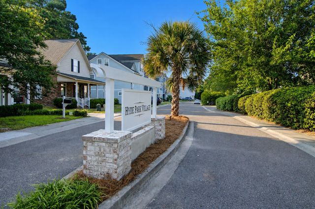 5138 Hyde Park Village Lane, North Charleston, SC 29405
