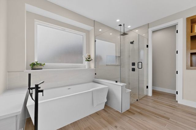 2904 Terrytown Drive, Ennis, TX 75119