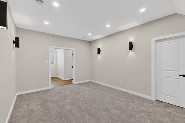 2904 Terrytown Drive, Ennis, TX 75119