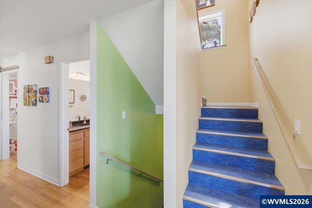 2540 NW Pacific St, Newport, OR 97365