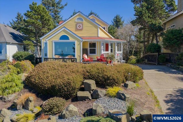 2540 NW Pacific St, Newport, OR 97365