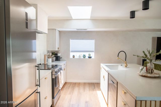 224 W ASPEN Avenue, Gilbert, AZ 85233