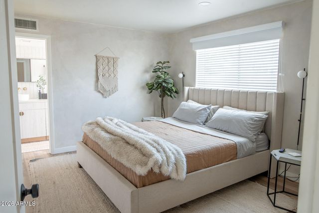 224 W ASPEN Avenue, Gilbert, AZ 85233