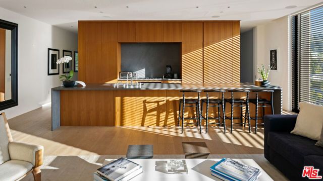 9040 W Sunset Boulevard 1004, West Hollywood, CA 90069