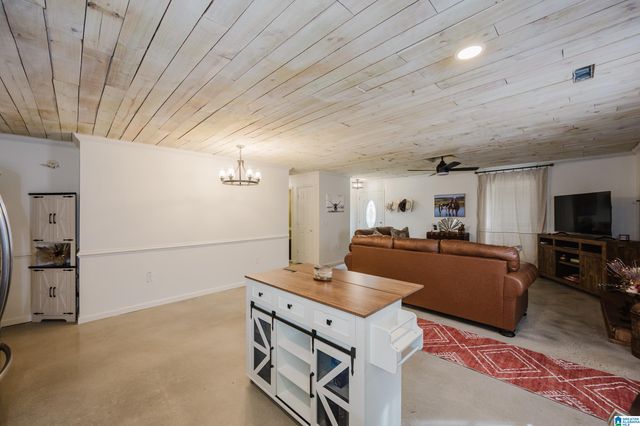 15440 COUNTY ROAD 51, Jemison, AL 35085