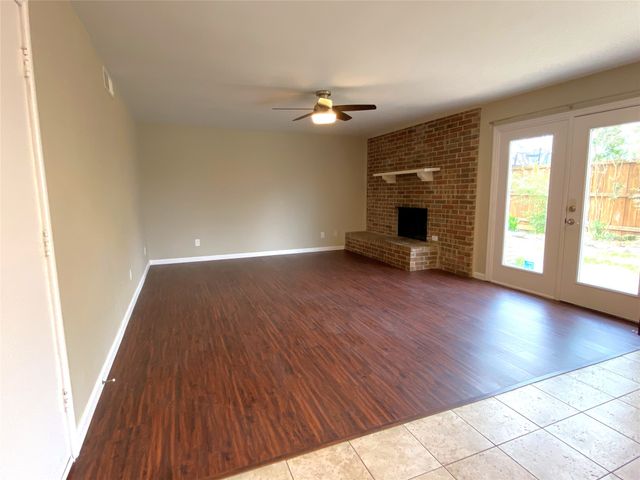 2704 Winding Creek Drive, Carrollton, TX 75007