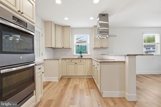 281 S CLEARVIEW AVE, Langhorne, PA 19047