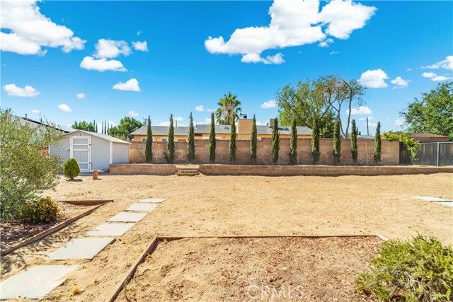 4742 W Avenue L12, Lancaster, CA 93536