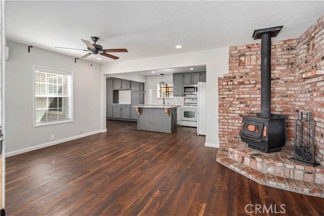 4742 W Avenue L12, Lancaster, CA 93536