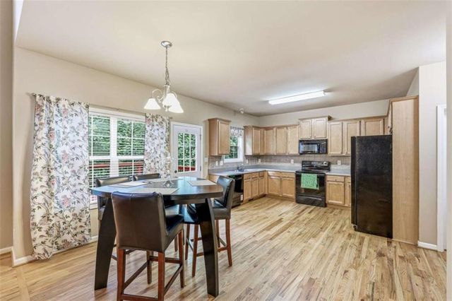 3970 Walnut Grove Way, Gainesville, GA 30506