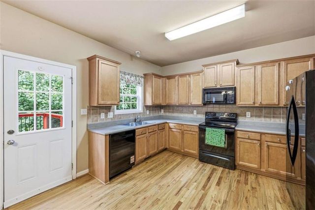 3970 Walnut Grove Way, Gainesville, GA 30506