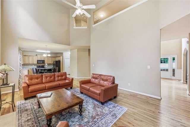 3970 Walnut Grove Way, Gainesville, GA 30506