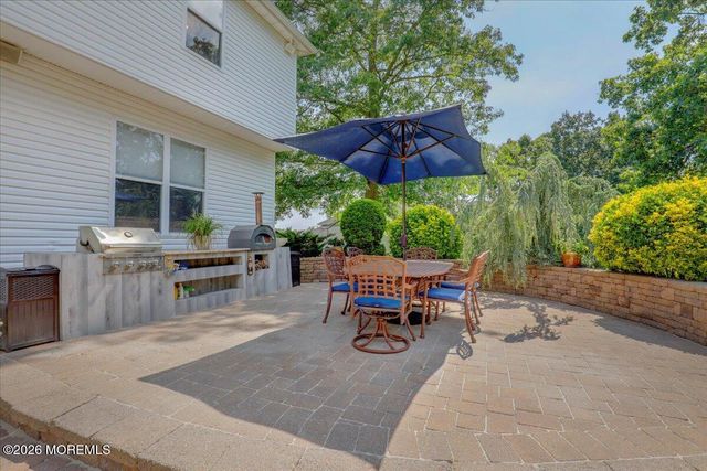 9 Cecilia Court, Howell, NJ 07731