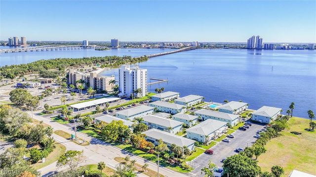 3340 N Key DR 2, North Fort Myers, FL 33903