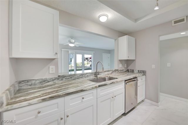 3340 N Key DR 2, North Fort Myers, FL 33903