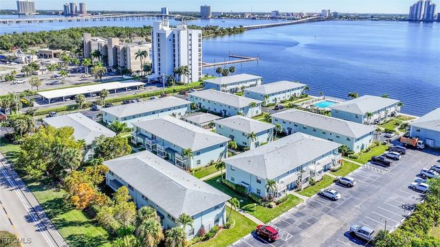 3340 N Key DR 2, North Fort Myers, FL 33903