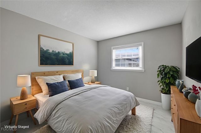 3340 N Key DR 2, North Fort Myers, FL 33903