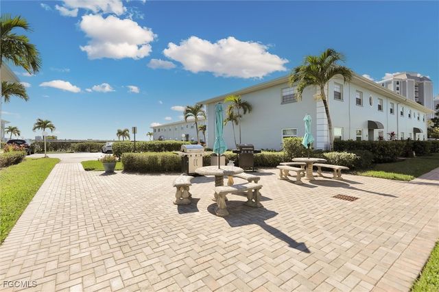 3340 N Key DR 2, North Fort Myers, FL 33903