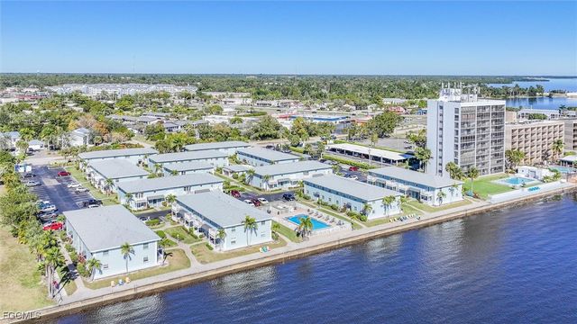 3340 N Key DR 2, North Fort Myers, FL 33903