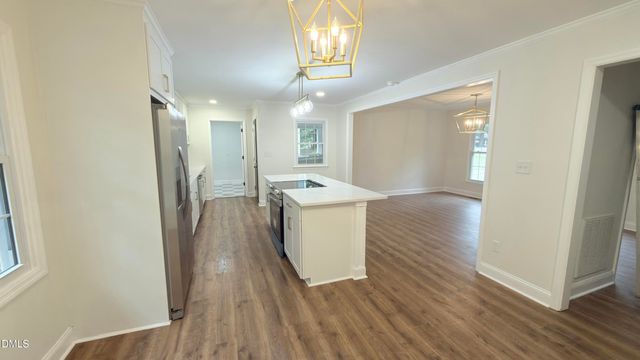 610 SE Maynard Road, Cary, NC 27511