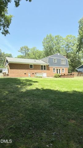 610 SE Maynard Road, Cary, NC 27511