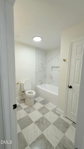 610 SE Maynard Road, Cary, NC 27511