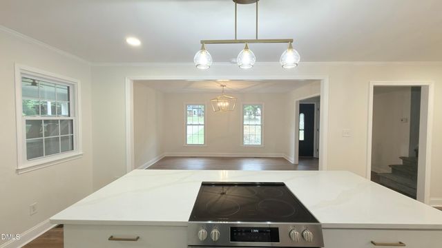 610 SE Maynard Road, Cary, NC 27511