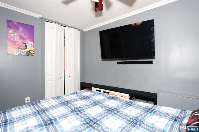 277 Prospect Avenue 18H, Hackensack, NJ 07601