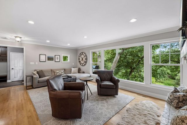 3308 W 55th Street, Edina, MN 55410