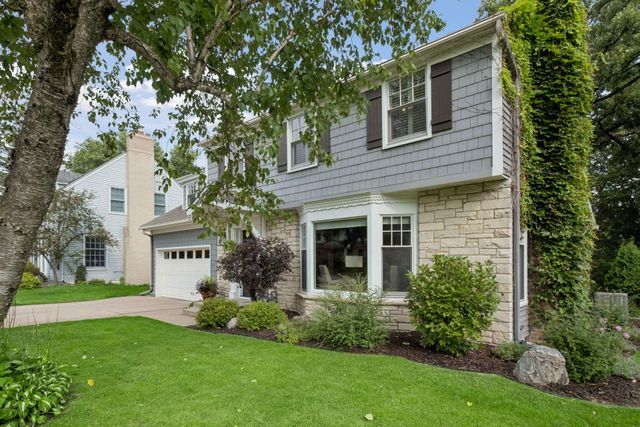 3308 W 55th Street, Edina, MN 55410