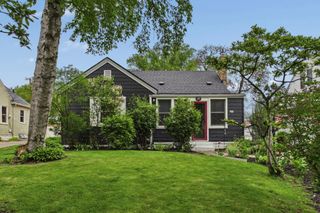755 Iowa Avenue W, Saint Paul, MN 55117