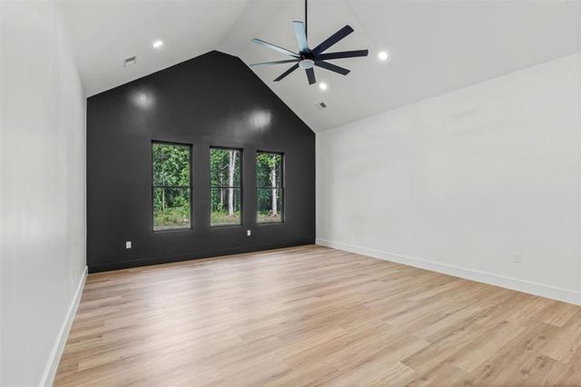 520 Rockbridge Road SW, Lilburn, GA 30047