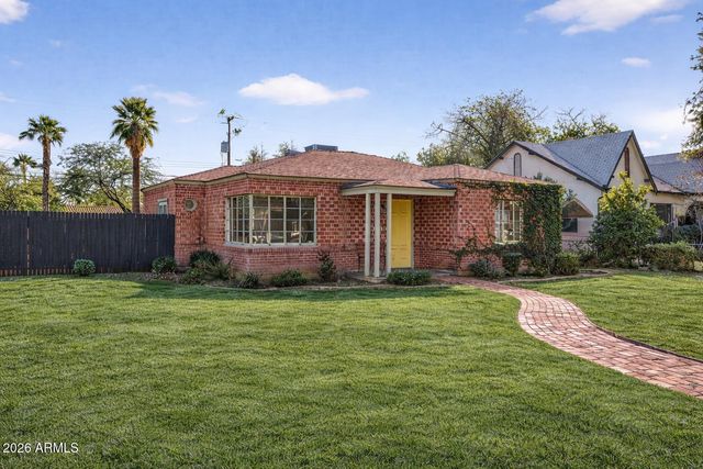 901 W WILLETTA Street, Phoenix, AZ 85007