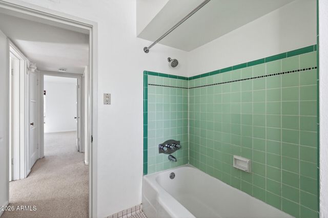 901 W WILLETTA Street, Phoenix, AZ 85007