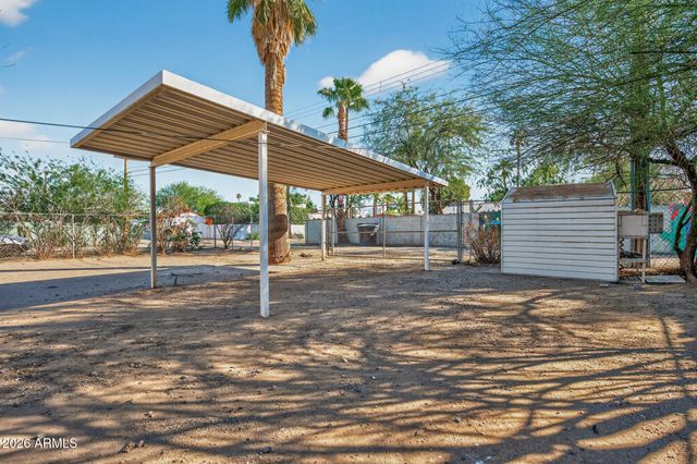 901 W WILLETTA Street, Phoenix, AZ 85007