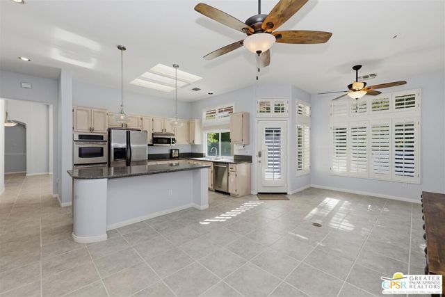 78075 Ravencrest Circle, Palm Desert, CA 92211