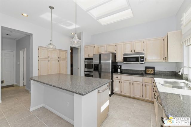 78075 Ravencrest Circle, Palm Desert, CA 92211