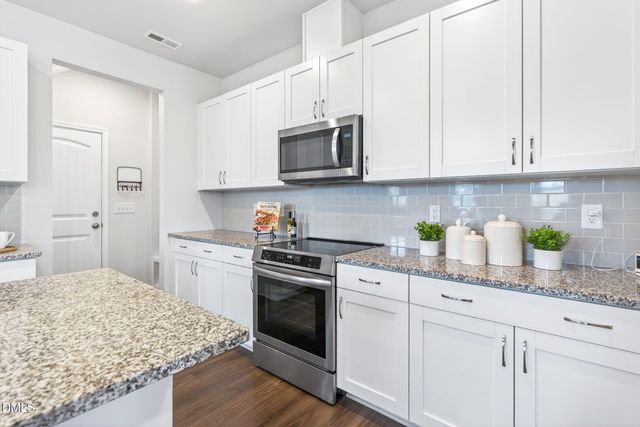 211 Kineton Woods Way, Garner, NC 27529