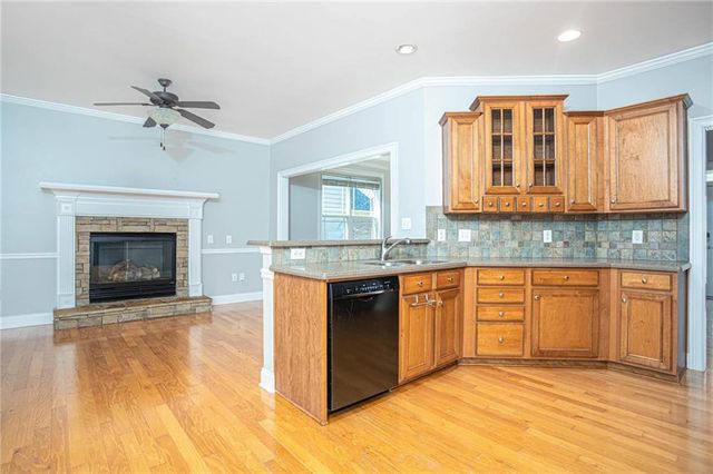 2634 Bay Crest Lane, Loganville, GA 30052