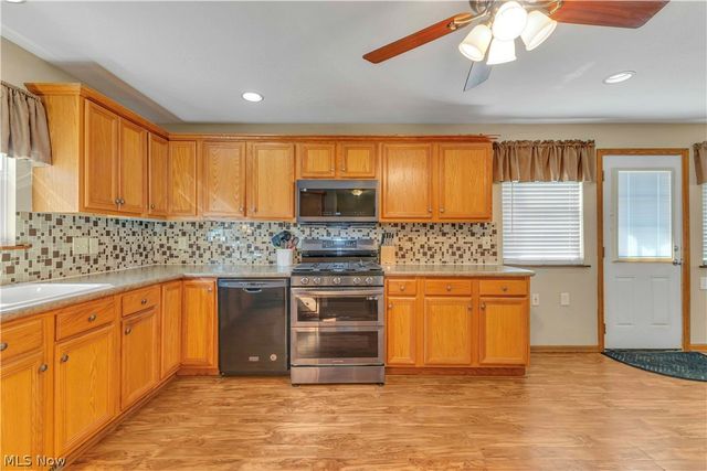 5747 Pleasant Avenue, North Ridgeville, OH 44039