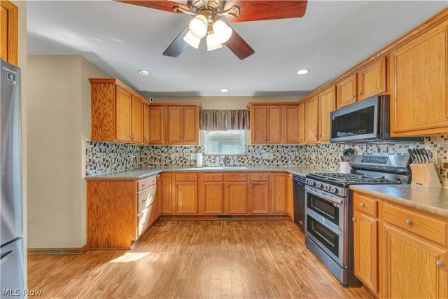 5747 Pleasant Avenue, North Ridgeville, OH 44039