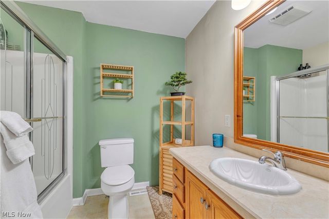 5747 Pleasant Avenue, North Ridgeville, OH 44039