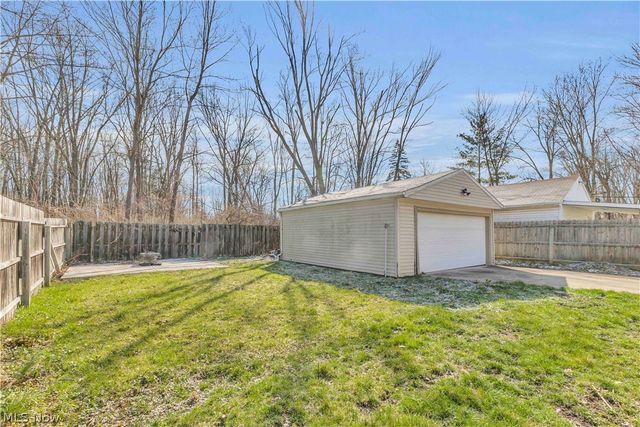 5747 Pleasant Avenue, North Ridgeville, OH 44039