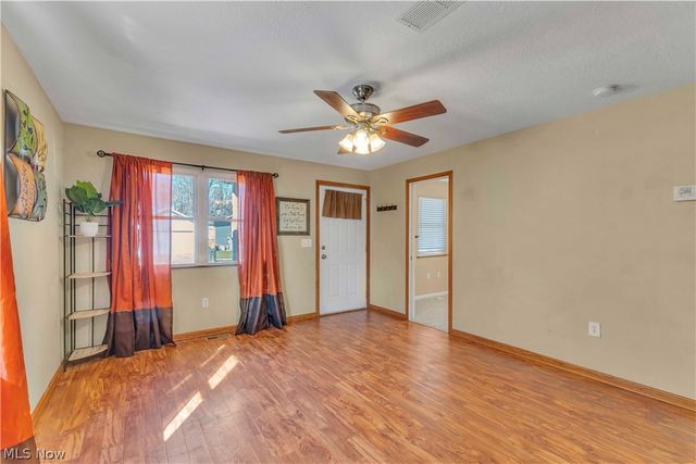 5747 Pleasant Avenue, North Ridgeville, OH 44039